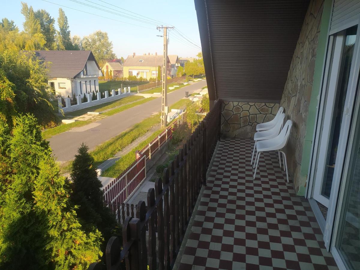 Villa Etus Vendeghaz Balatonfenyves Exterior foto